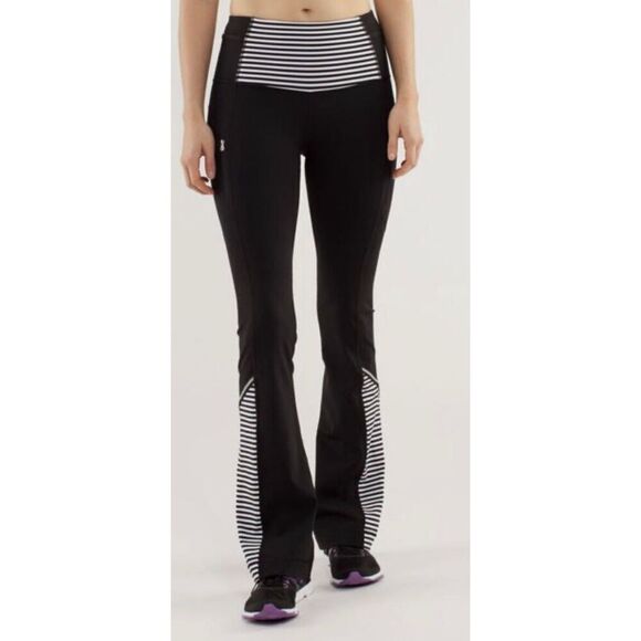 Lululemon Run: Ice Queen Pant Black White Stripes Flare Leg Size 2 - Picture 10 of 10